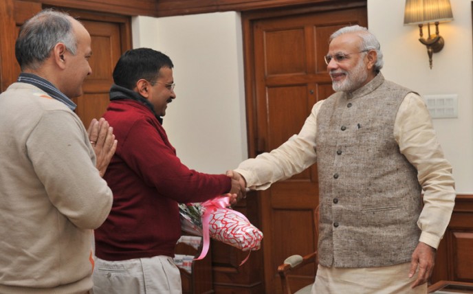 AAP convenor Arvind Kejriwal and PM Narendra Modi meet at 7, RCR, New Delhi. Photo courtesy:http://pmindia.gov.in/en/