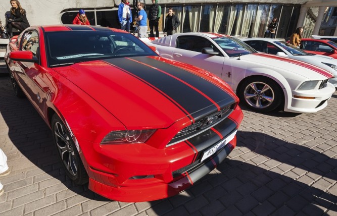 Red Form Mustang with black stripes