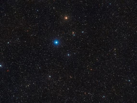 Image shows a part of the constellation Centaurus (The Centaur) centred on the position of HD 131399, which appears as a star of moderate brightness at the centre.  Image courtesy: ESO/Digitized Sky Survey 2
